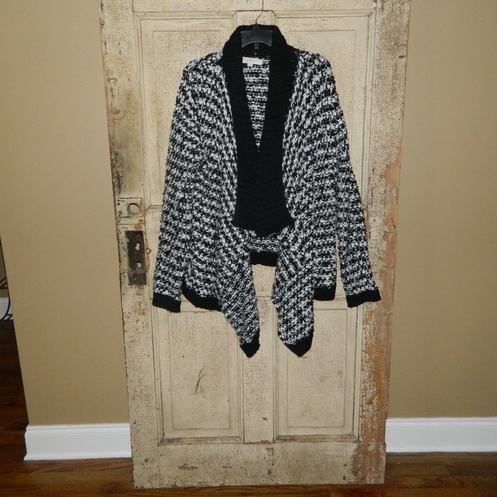 Loft Black and White Chunky Knit Wool Blend Oversize Cardigan Sweater L (CL BIN)